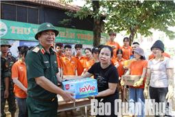 Huy động lực lượng, phương tiện giúp nhân dân khắc phục hậu quả sau mưa lũ